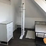 Δωμάτια σε οικογενειακή κατοικία Gaestehaus Cremlingen